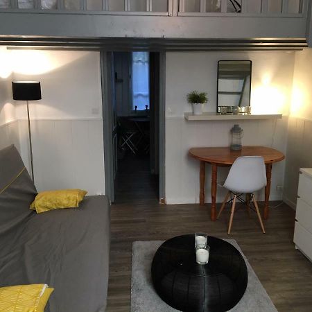 Studio Avec Mezzanine A 5 Min Des Arenes Et De La Gare Hotel นีมส์ ภายนอก รูปภาพ